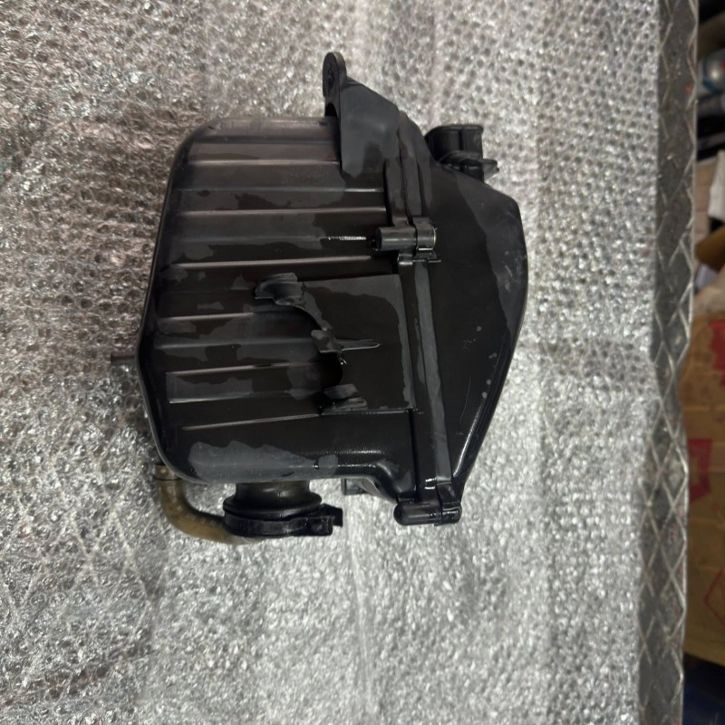 HONDA CBR 125 HAVA FİLTRE KUTUSU KOMPLE CIKMA ÜRÜN HONDA CBR 125 HAVA FİLTRE KUTUSU KOMPLE CIKMA ÜRÜN, Çıkma Parça %f