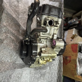 HONDA CBR 125 ALT MOTOR 18 BİN KM DE  MARS MOTORU YOK