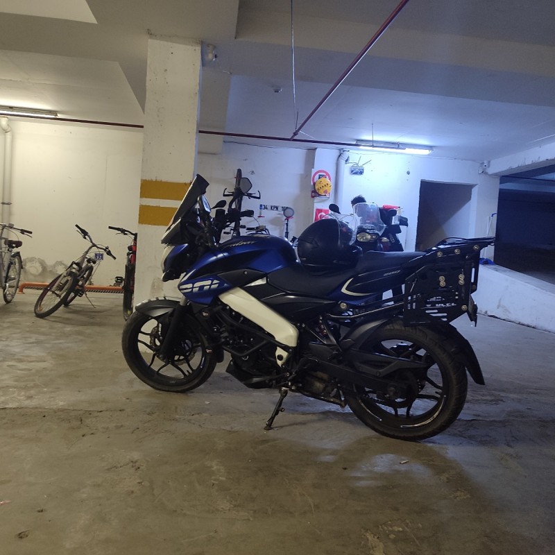Sınırlı üretim mavi Ns200 ABS Sınırlı üretim mavi Ns200 ABS