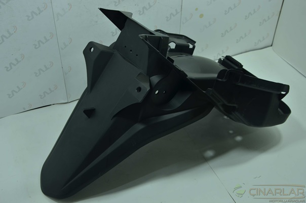FİZY 125 ARKA ÇAMURLUK PLASTİK OEM