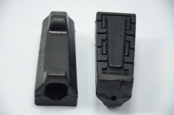 YBR 125 BASAMAK LASTİĞİ ÖN OEM