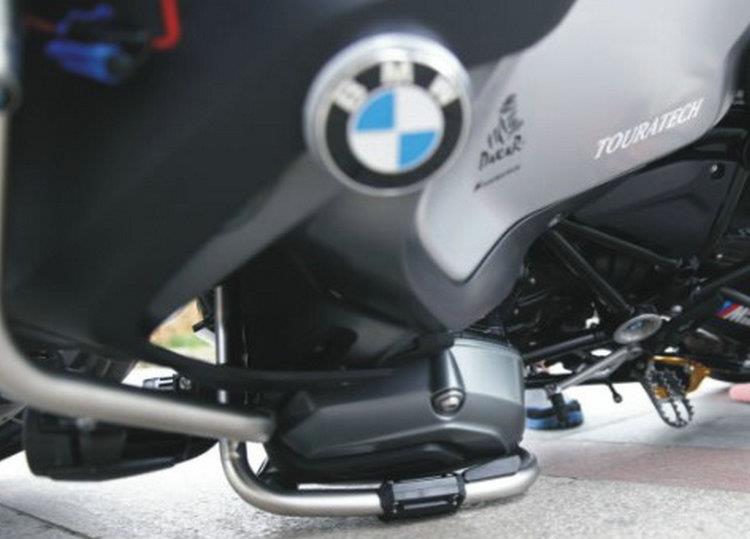 KNMASTER BMW Koruma Demir Takozu