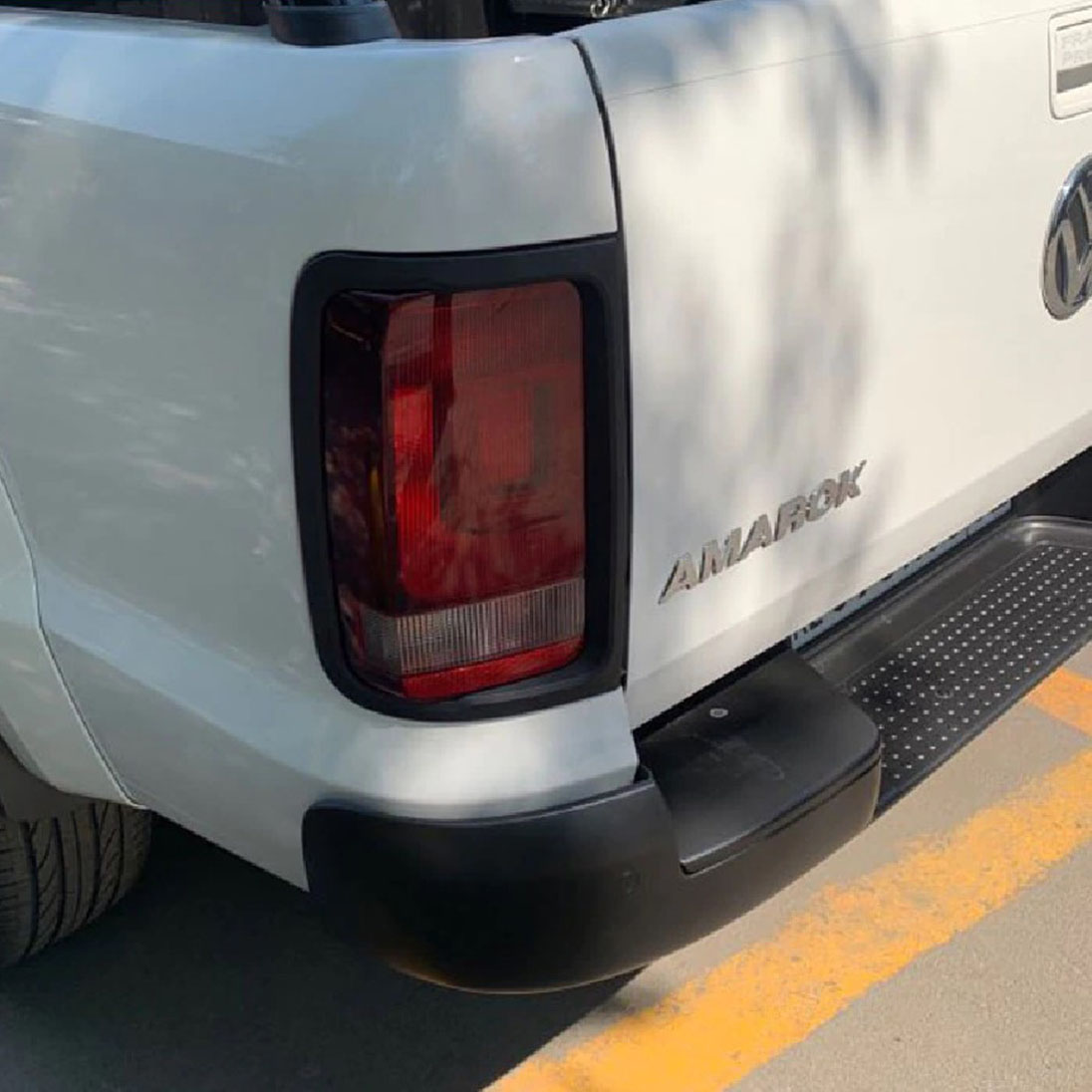 Wolkswagen Amarok Far Çerçevesi Ön Arka Set