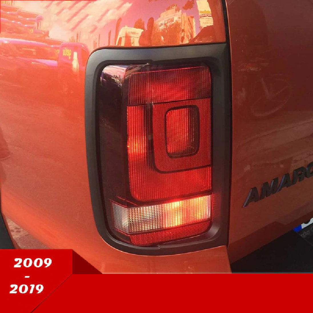 Wolkswagen Amarok Arka Far Çerçevesi