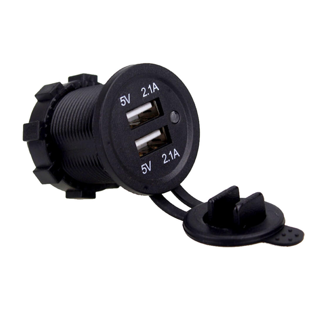 KNMASTER Knmaster Evrensel Marin Tipi Ledli Çift Usb ve Çift Hızlı Şarjlı Soket