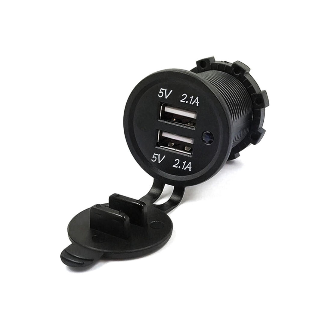 KNMASTER Knmaster Evrensel Marin Tipi Ledli Çift Usb ve Çift Hızlı Şarjlı Soket