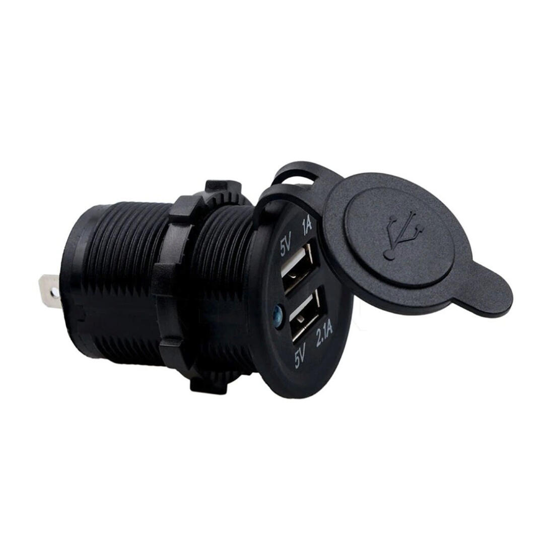 KNMASTER Knmaster Evrensel Marin Tipi Ledli Çift Usb ve Tek Hızlı Şarjlı Soket