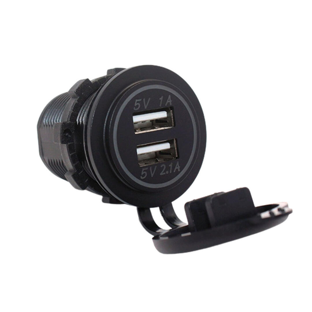 KNMASTER Knmaster Evrensel Marin Tipi Kırmızı Ledli Çift Usb ve Tek Hızlı Şarjlı Soket