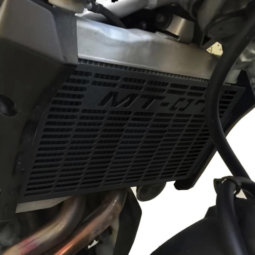 GP Kompozit GP Kompozit Yamaha MT-07 2014-2020 Uyumlu Radyatör Koruma Siyah GP19080200100411