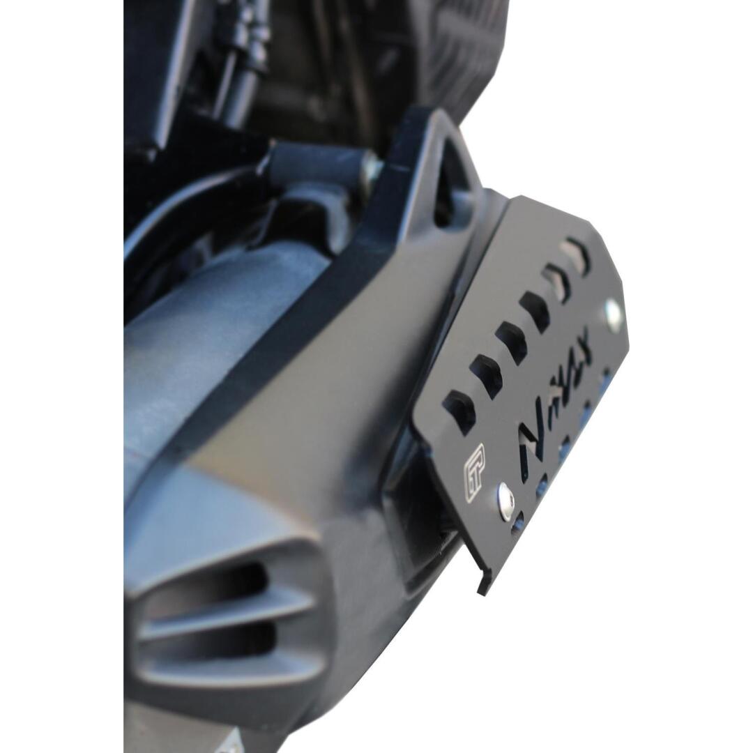 GP Kompozit GP Kompozit Yamaha NMAX 125 / 155 2015-2020 Uyumlu Egzoz Koruma Kapağı Siyah GP19160200101778
