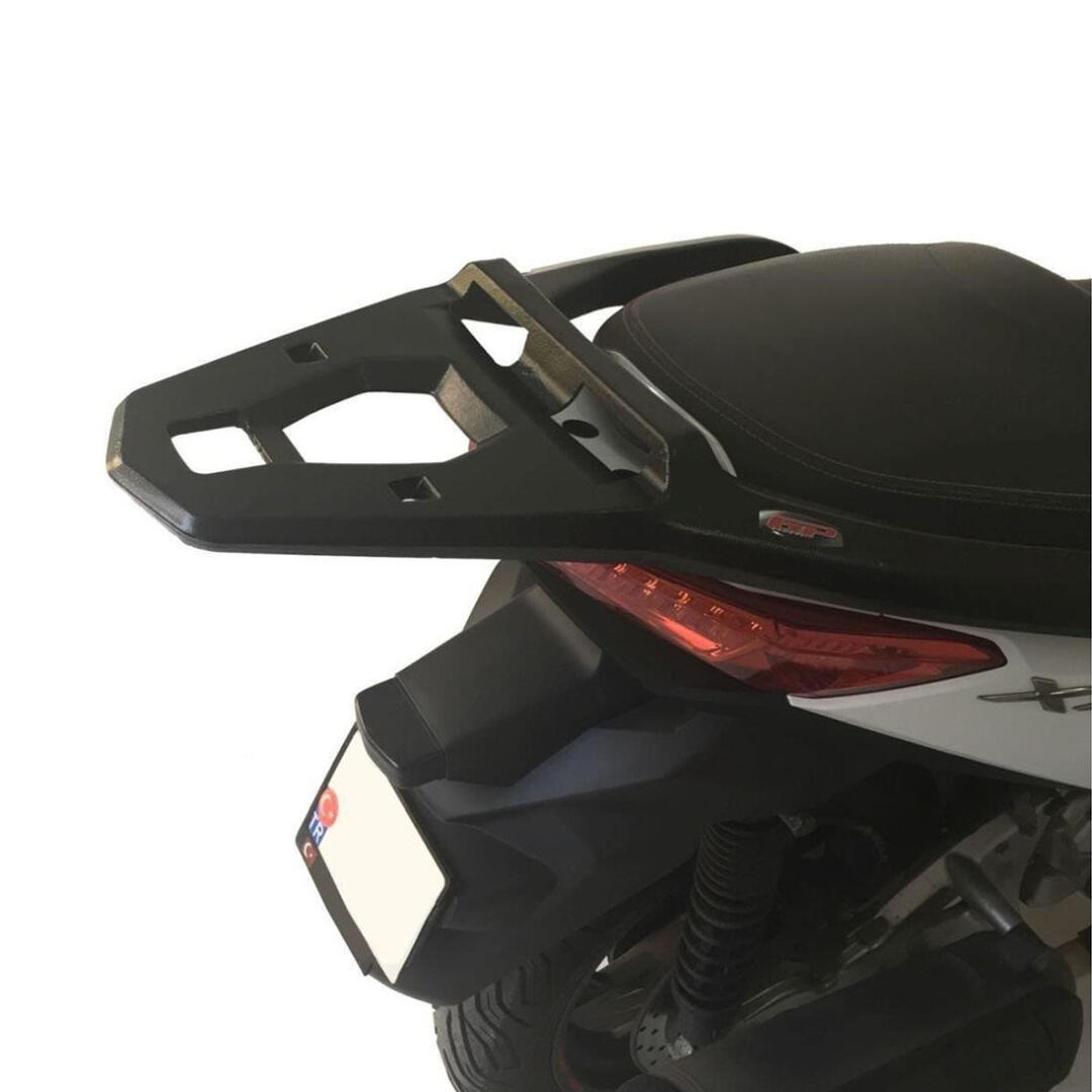 GP Kompozit GP Kompozit Yamaha XMAX 250 / 400 2014-2017 Uyumlu Arka Çanta Demiri Siyah GP19320200101044