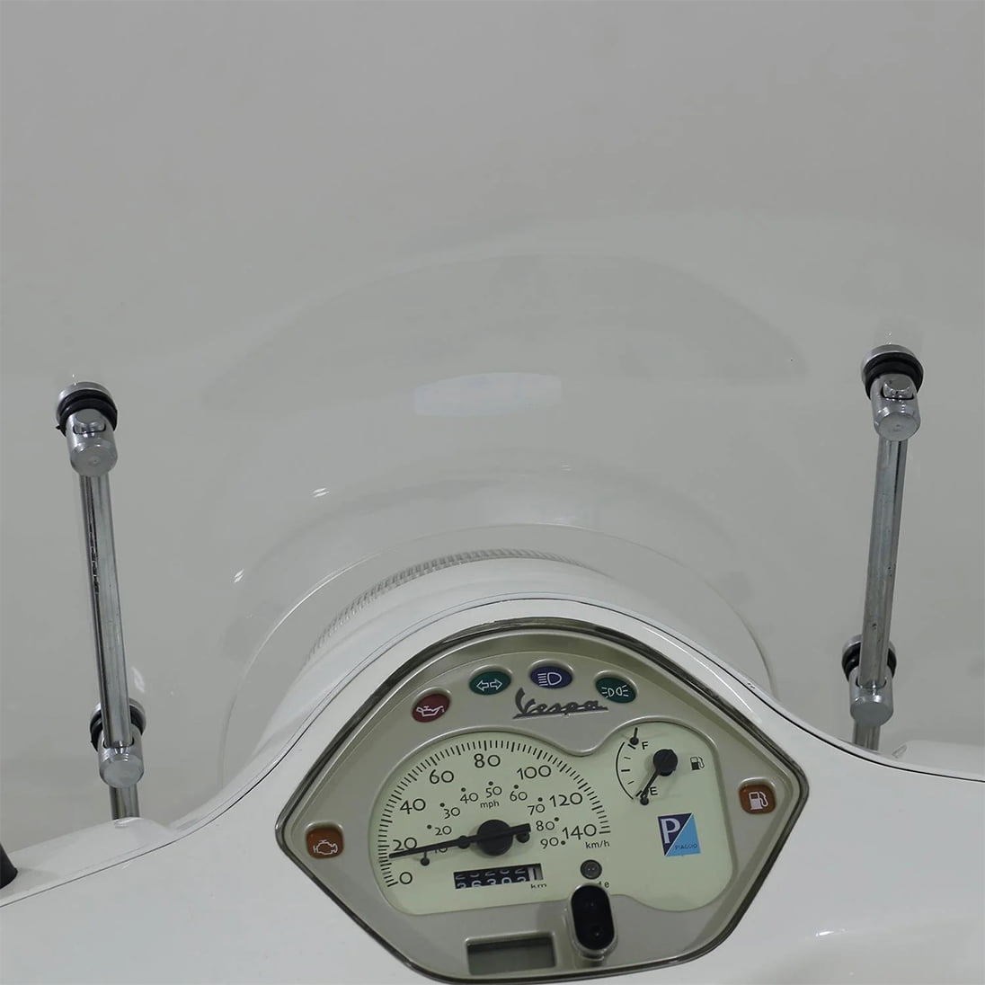 GP Kompozit Vespa Primavera Universal Uyumlu Ön Cam Şeffaf 54 cm GP18010411901498