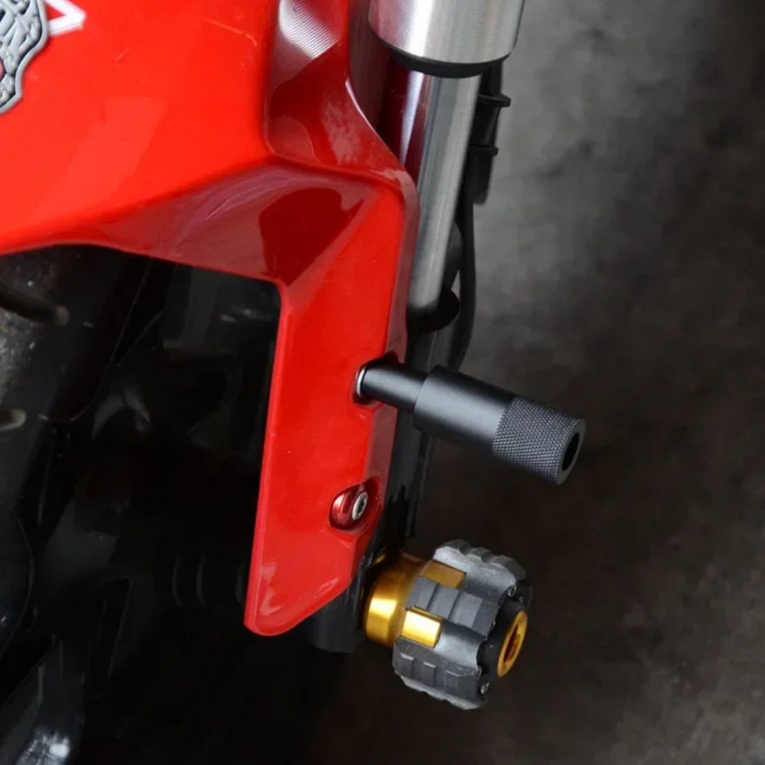 Knmaster Mc-70 Ön Çamurluk Sis Bağlantı Braketi