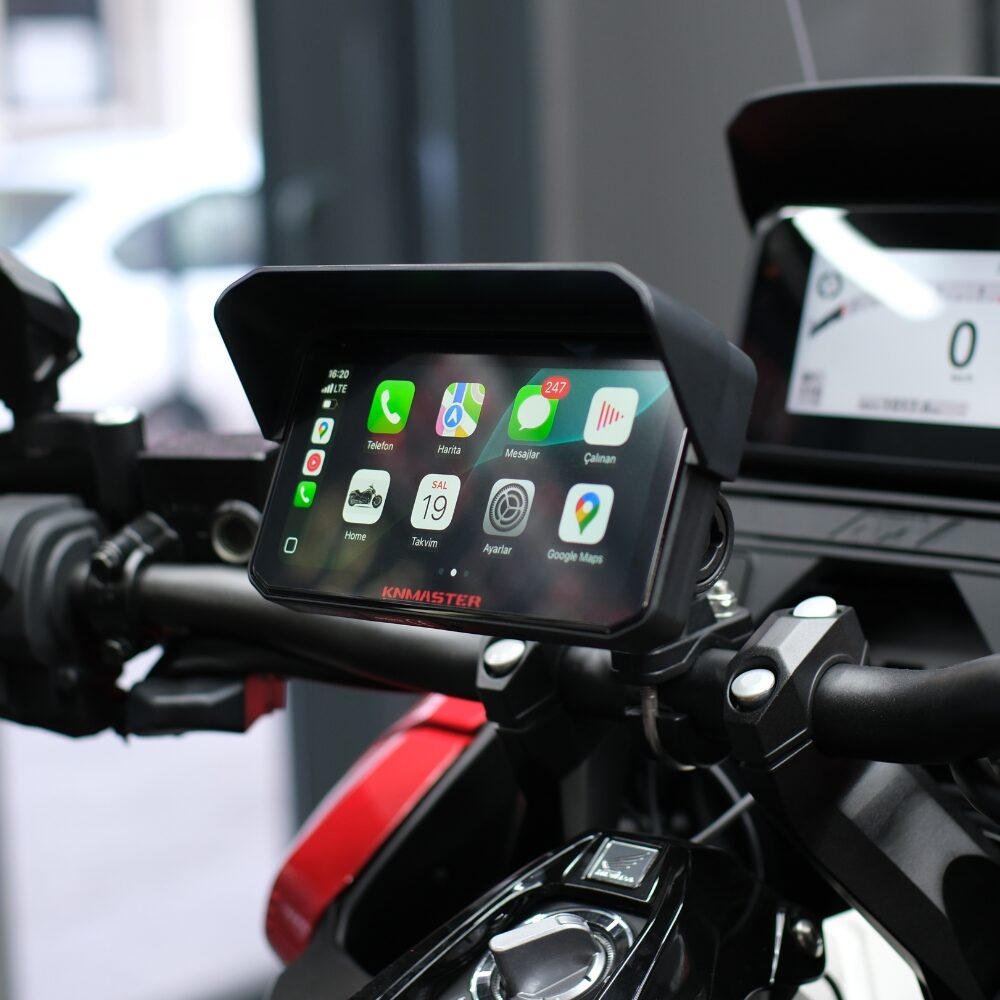 KNMASTER MOTOPLAY 2000 PRO – 6.25” 2K Çift Kameralı Kablosuz CarPlay & Android Auto Destekli Motosiklet Multimedya Ekranı