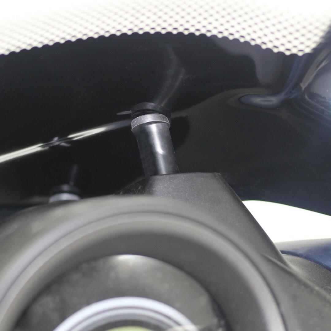 GP Kompozit GP Kompozit Yamaha NMAX 125 / 155 2015-2020 Uyumlu Baskılı Elcikli Ön Cam Füme 74 Cm
