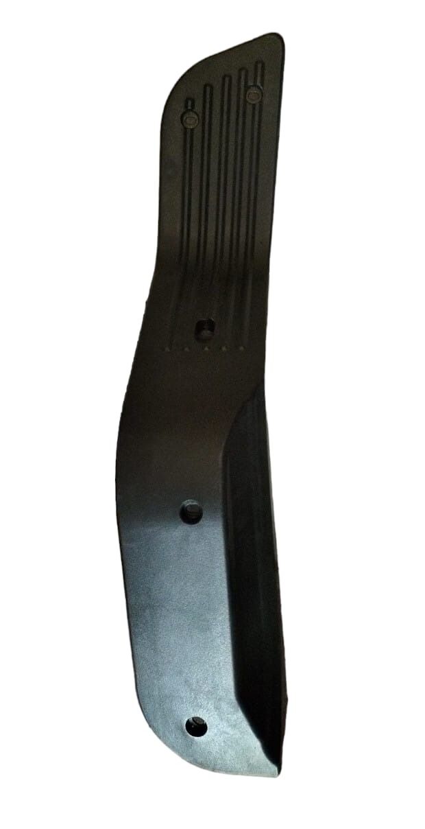 Apachi Q5 Ayak Basma Plastiği Arka Taraf Sol