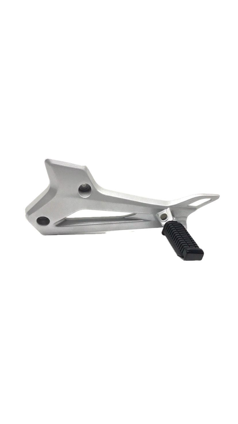 Lifan LF150-2 EM150L Yolcu Basamak Braketi Sol