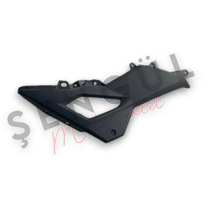 YUKİ HAMMER 125 İÇ DİZLİK ARA PLASTİK SOL